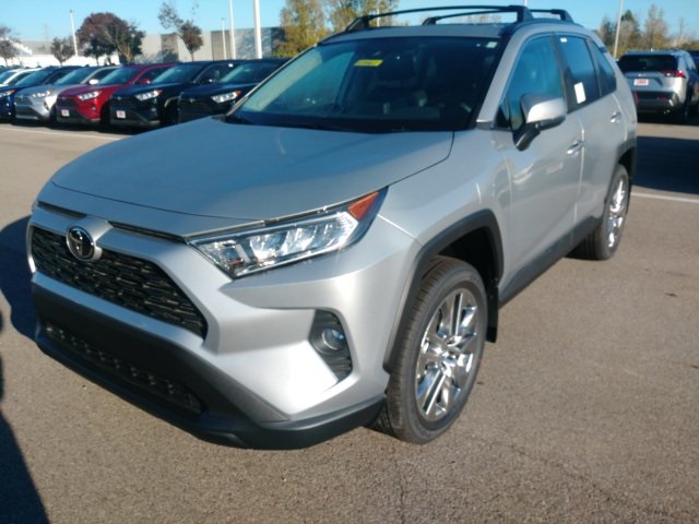 $32,117 2019 Toyota RAV4 XLE Premium Silver Sky Metallic 4D Sport ...