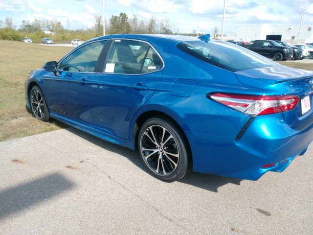 $25,456 2020 Toyota Camry SE Blue 4D Sedan in Beavercreek