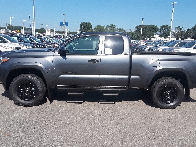 $33,228 2019 Toyota Tacoma SR5 Magnetic Gray Metallic 4D Access Cab in ...