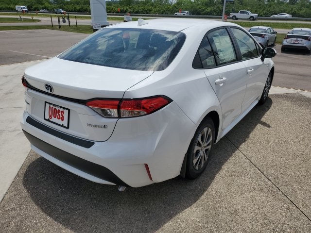 $22,561 2021 Toyota Corolla Hybrid LE Super White 4D Sedan in Beavercreek