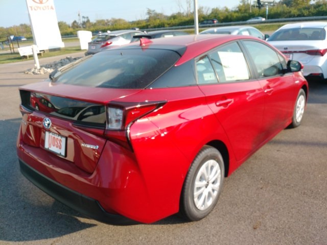 $23,552 2019 Toyota Prius LE Supersonic Red[extra_cost_color] 5D ...