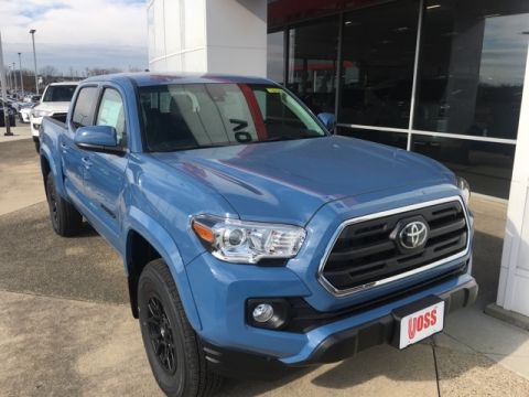 New 2019 Toyota Tacoma Blue SR5 4D Double Cab in Beavercreek