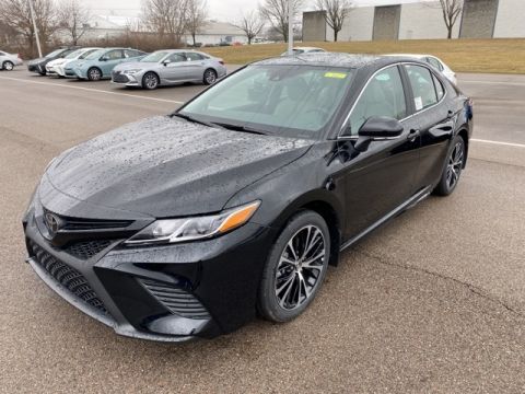 $25,403 2020 Toyota Camry SE Midnight Black Metallic 4D Sedan in ...